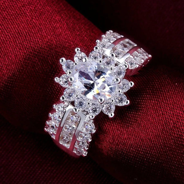 925 Sterling Silver Crystal Ring – Noble Wedding Charm Jewelry for Women - VeauBeauty