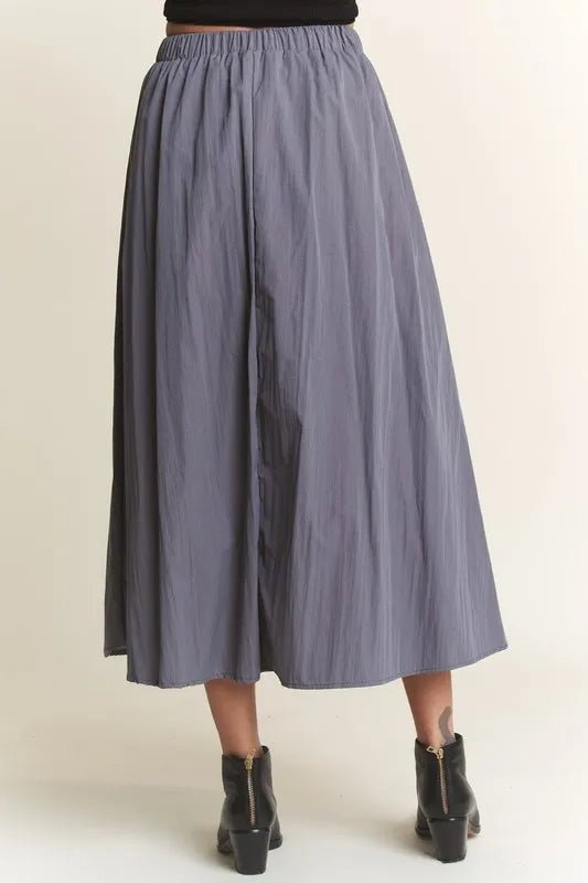 ADORA Drawstring Waist Crinkle Maxi Skirt - VeauBeauty