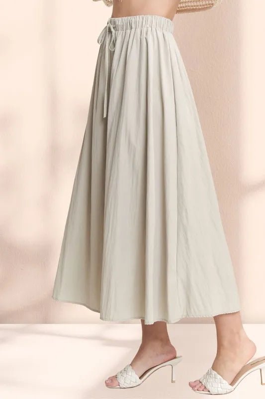 ADORA Drawstring Waist Crinkle Maxi Skirt - VeauBeauty