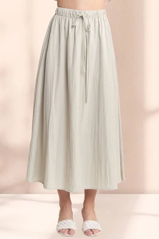 ADORA Drawstring Waist Crinkle Maxi Skirt - VeauBeauty