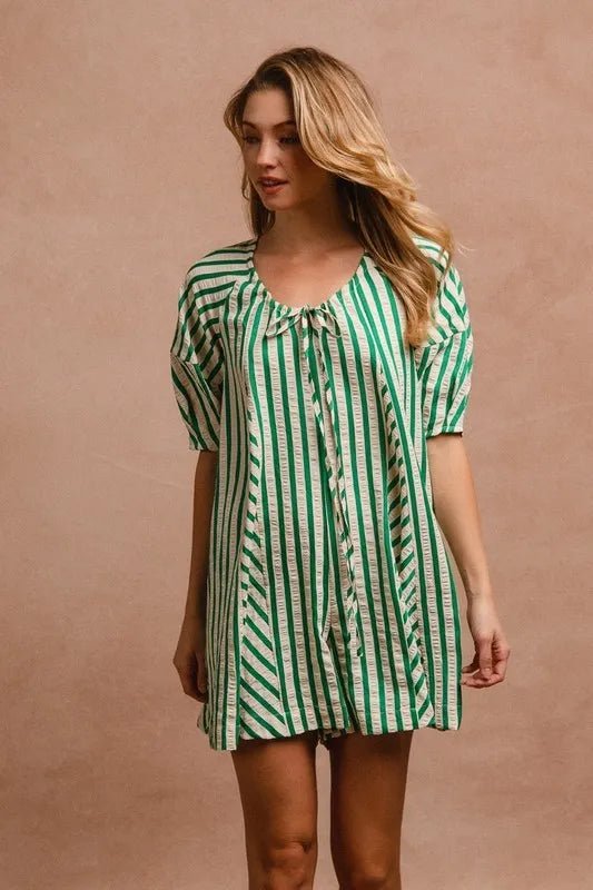 BiBi Puffy Sleeves Romper with Back Button Closure - VeauBeauty