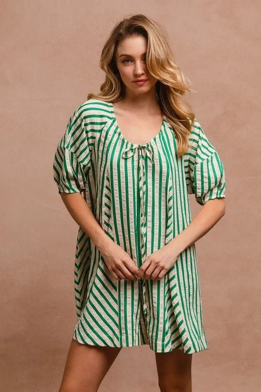 BiBi Puffy Sleeves Romper with Back Button Closure - VeauBeauty