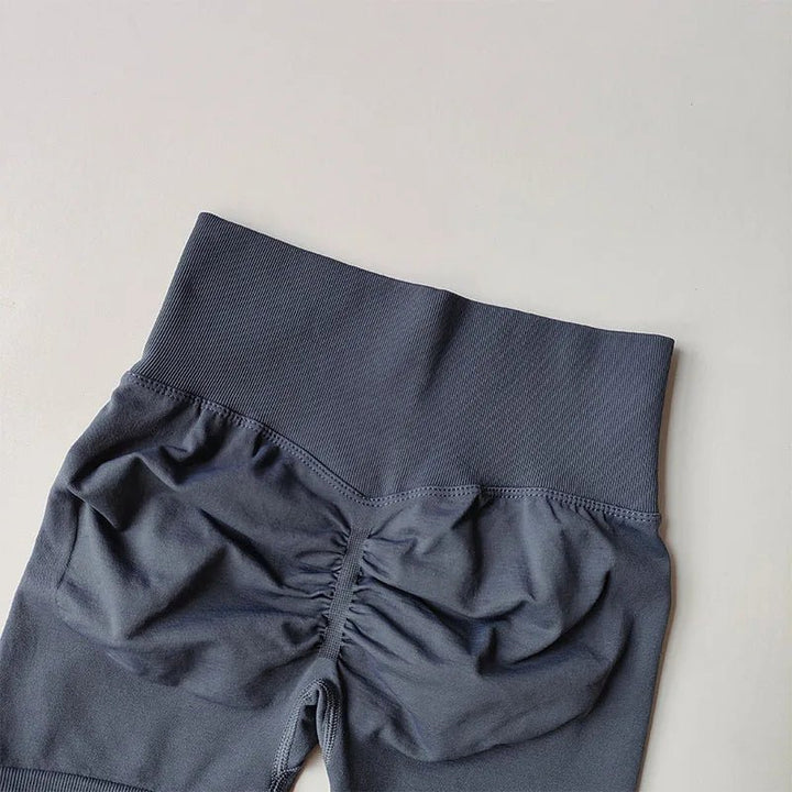 BreathEase Women's 3/4 Yoga Shorts – Super Stretch Cotton, Seamless Fit - VeauBeauty