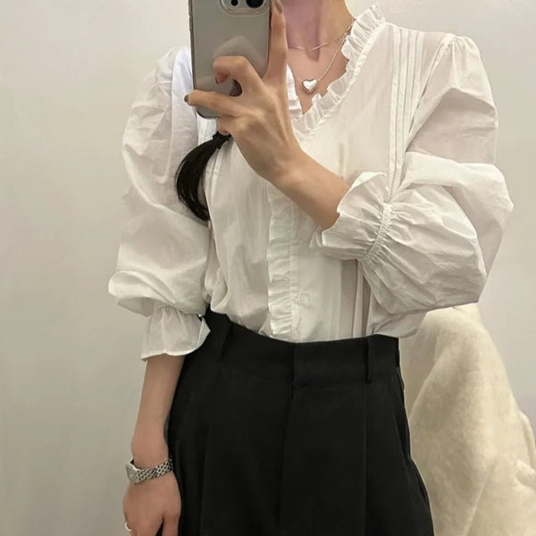 Early Spring White Cotton Shirt – Pleated Hem Bell Sleeve Blouse 2025 - VeauBeauty