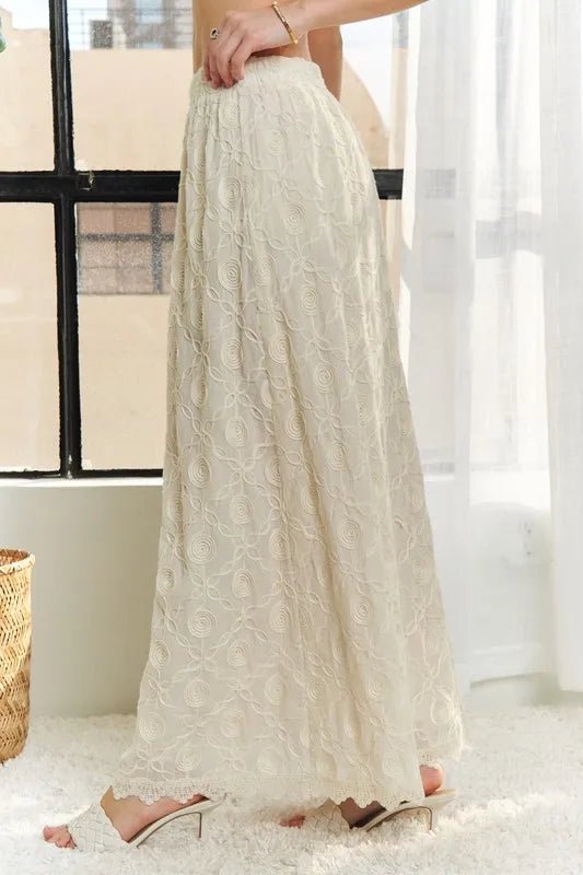 Elastic Waist Applique Maxi Skirt - VeauBeauty