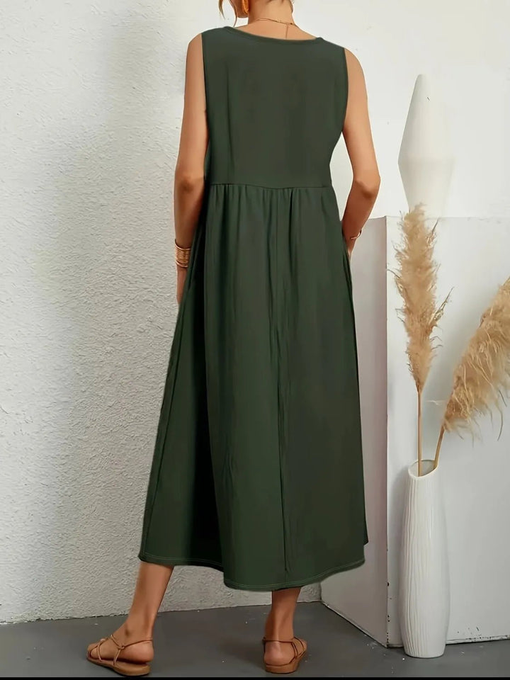 Full Size Pocketed V - Neck Sleeveless Midi Dress Plus Size - VeauBeauty