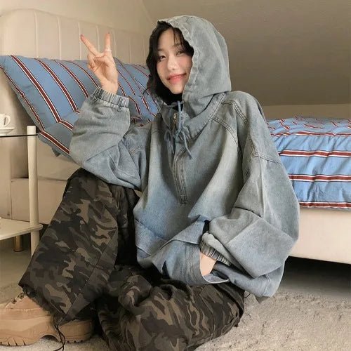 Hooded Denim Short Coat – Loose Fit Winter Outerwear for Women 2025 - VeauBeauty