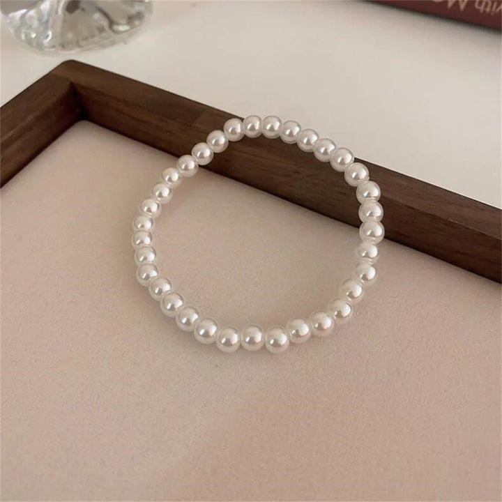 Retro Pearl Stretch Bracelet – Classic Acrylic Beads Women’s Wristband - VeauBeauty