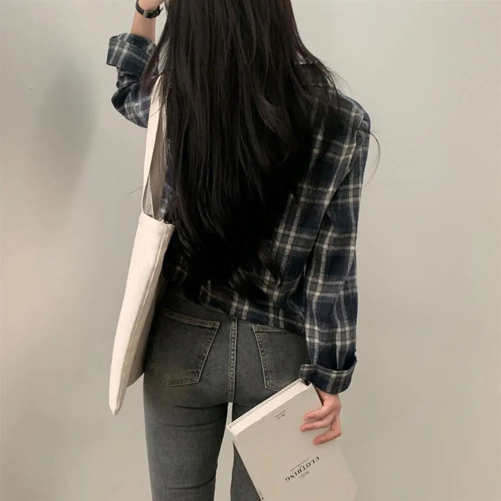 Retro Plaid Shirt – Lapel Long Sleeve Short Top for Women - VeauBeauty