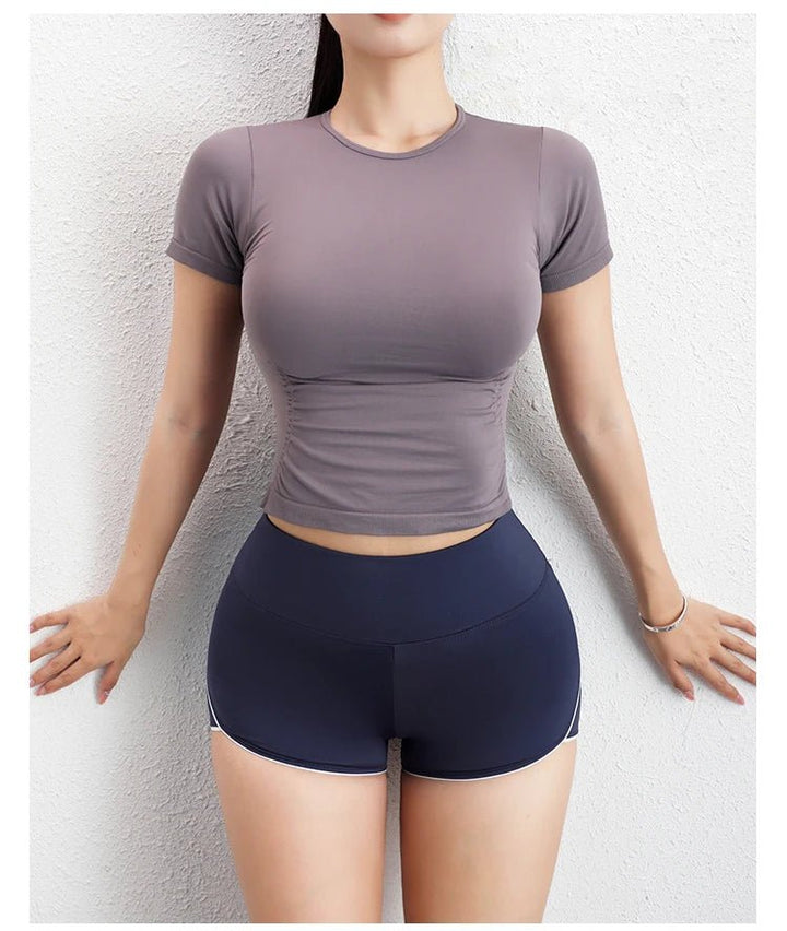 Seamless Short Sleeve Yoga T-Shirt – Women's Stretch Compression Workout Top - VeauBeauty