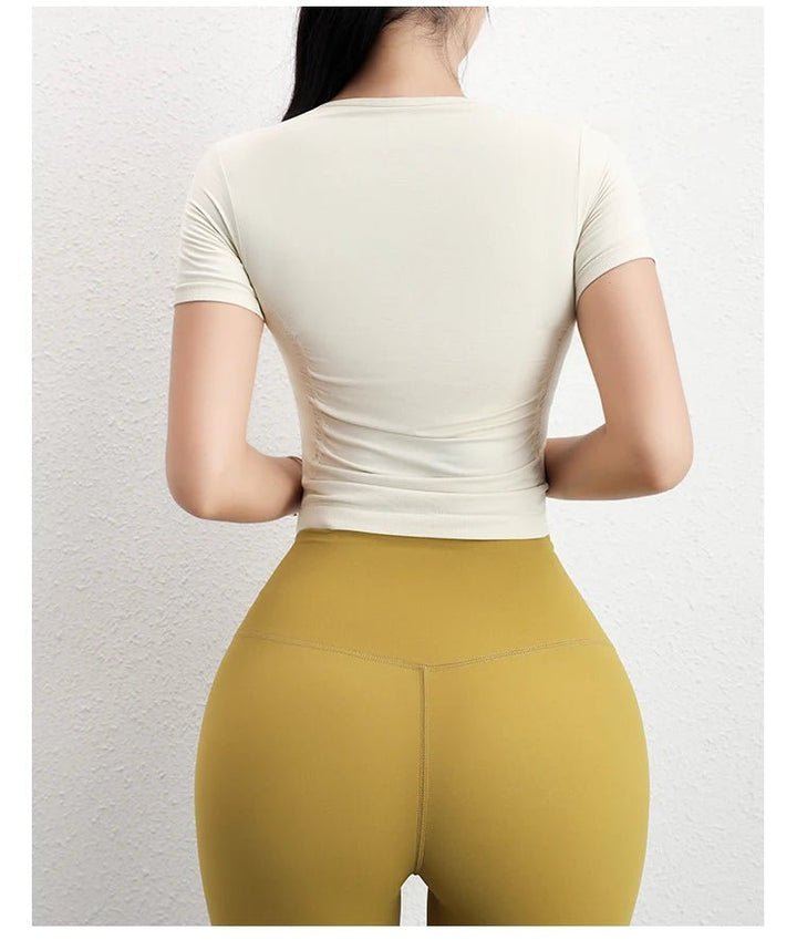 Seamless Short Sleeve Yoga T-Shirt – Women's Stretch Compression Workout Top - VeauBeauty