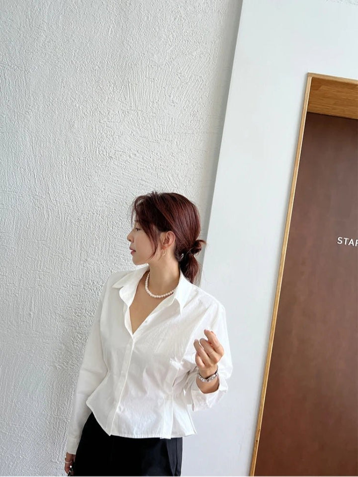 Short - Cut Modern Shirt – Single - Button Autumn Top for Young Women - VeauBeauty