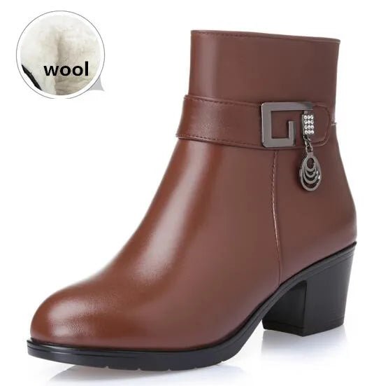 Winter Wool - Lined Genuine Leather Boots – Large Size Ankle Snow Boots - VeauBeauty