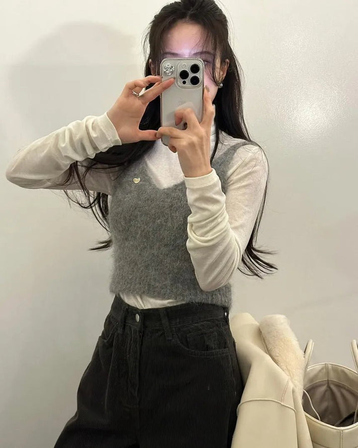 Women's Faux Fur V - Neck Vest – Spring Collection Elegant Outerwear - VeauBeauty