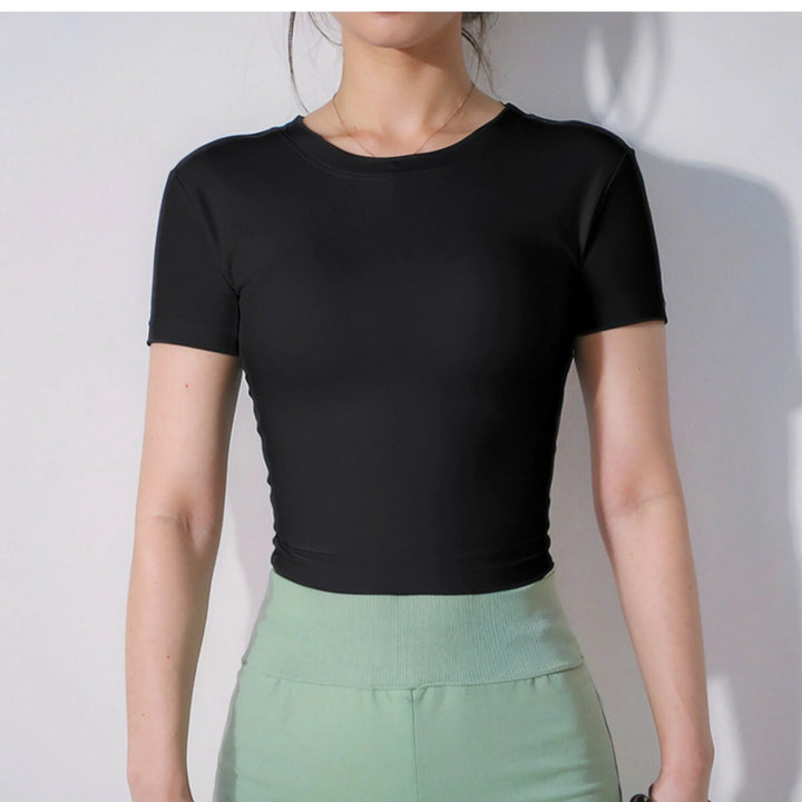 Women's Short Sleeve Yoga Top with Chest Pad – Slim Fit Backless Sports Tee - VeauBeauty