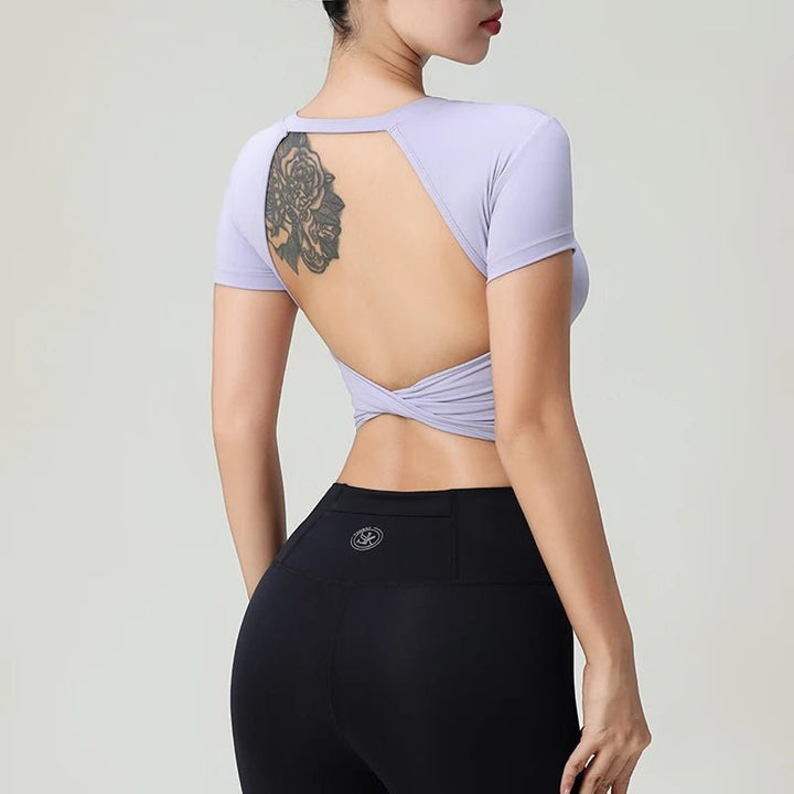 Women's Short Sleeve Yoga Top with Chest Pad – Slim Fit Backless Sports Tee - VeauBeauty