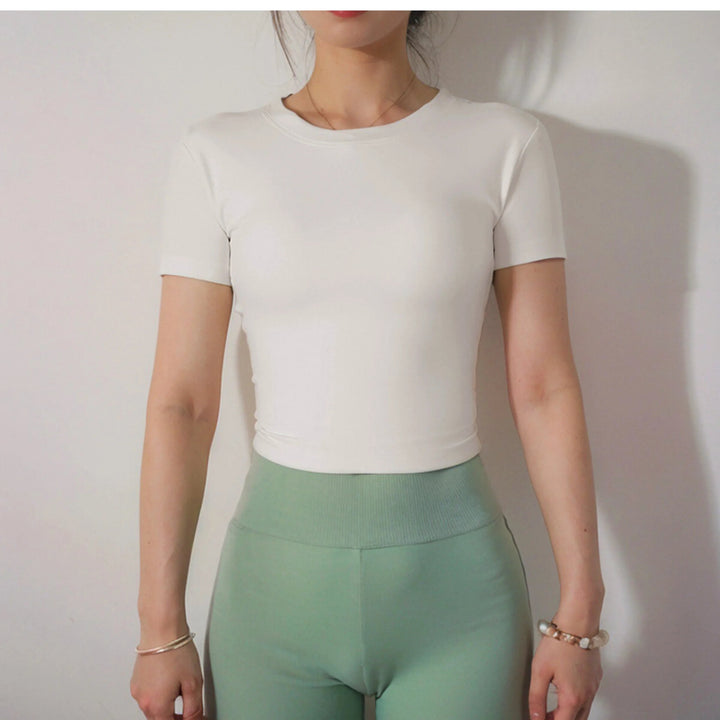 Women's Short Sleeve Yoga Top with Chest Pad – Slim Fit Backless Sports Tee - VeauBeauty