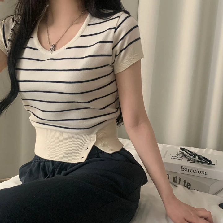 Women's Striped Knit Top – Viscose Round Neck Short Sleeve Sweater - VeauBeauty