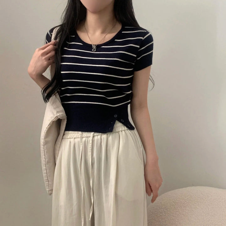 Women's Striped Knit Top – Viscose Round Neck Short Sleeve Sweater - VeauBeauty
